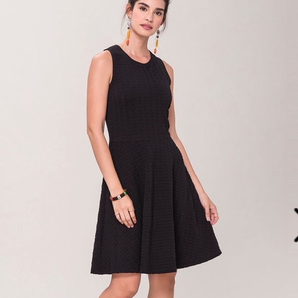 LEOTA | Sleeveless Pleated Dress - Picture 1 of 16